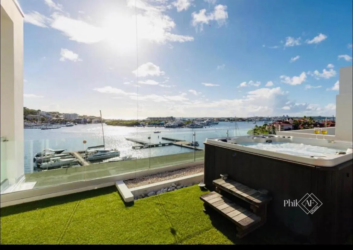 Beautiful 3 Bed-Rooms Penthouse At Las Brisas Residence Koolbaai 0*,  Sint Maarten