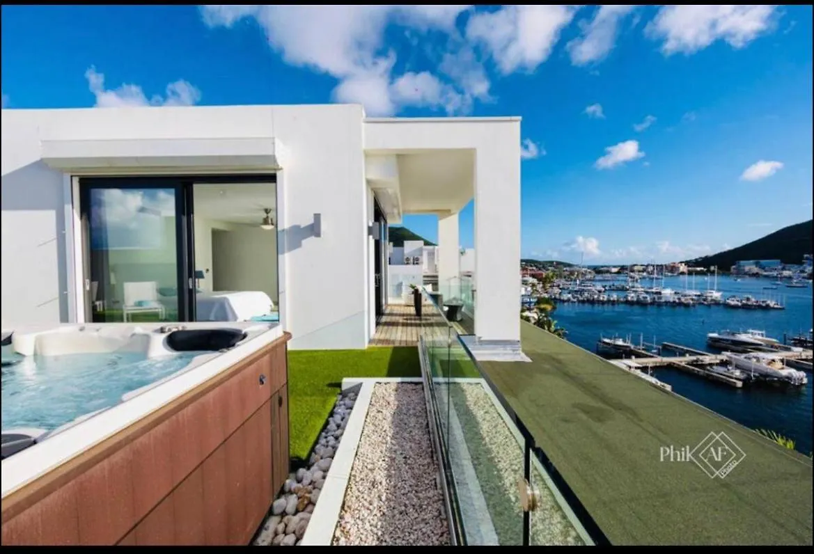 Beautiful 3 Bed-Rooms Penthouse At Las Brisas Residence Koolbaai